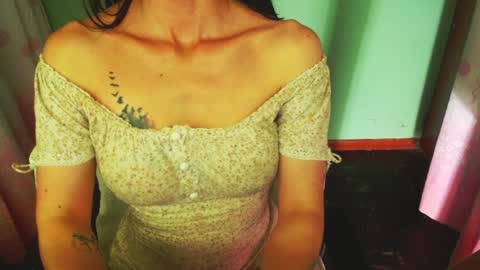 Snapshot of lisstaylor chatting on February 1, 2025, 1:34 am Liss online show from February 1, 2025, 1:34 am