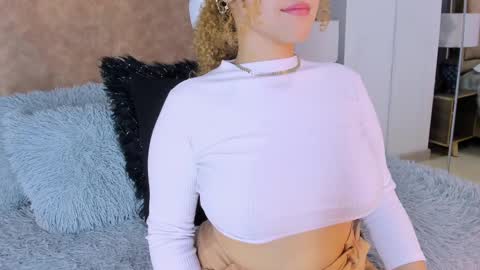 Snapshot of lissyconan chatting on February 10, 2025, 11:34 pm lissyconan online show from February 10, 2025, 11:34 pm