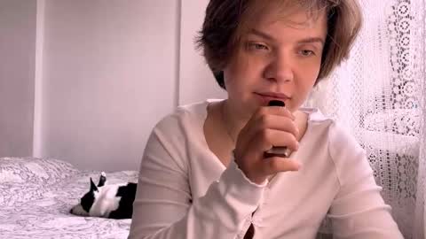 Rita online show from October 5, 2025, 9:07 am