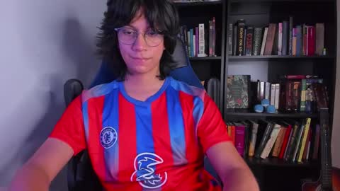 Literateboy online show from October 23, 2025, 12:43 am