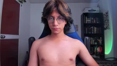 Literateboy online show from February 5, 2026, 1:43 am