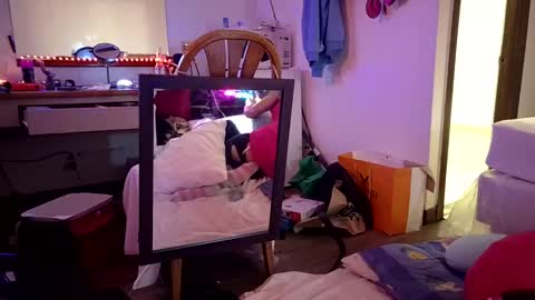 litleputa online show from October 2, 2025, 3:02 am