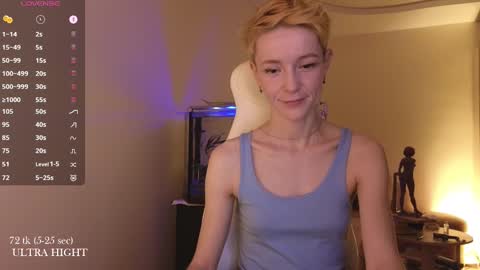 Alisa online show from February 26, 2025, 7:16 pm