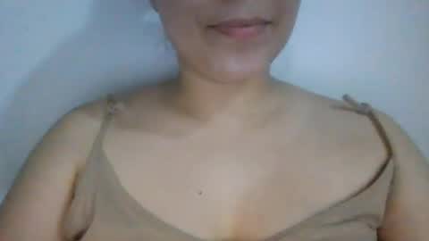 Snapshot of little_anef chatting on June 17, 2026, 5:54 am little_anef online show from June 17, 2026, 5:54 am