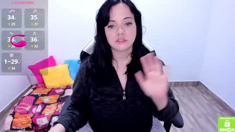 Angely online show from December 18, 2024, 4:20 am