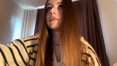 Snapshot of little_anioneta chatting on September 16, 2025, 2:01 am Catherine online show from September 16, 2025, 2:01 am