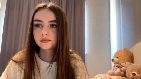 Snapshot of little_anioneta chatting on October 18, 2025, 2:36 am Catherine online show from October 18, 2025, 2:36 am