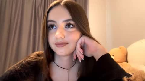 Snapshot of little_anioneta chatting on October 22, 2025, 2:45 am Catherine online show from October 22, 2025, 2:45 am