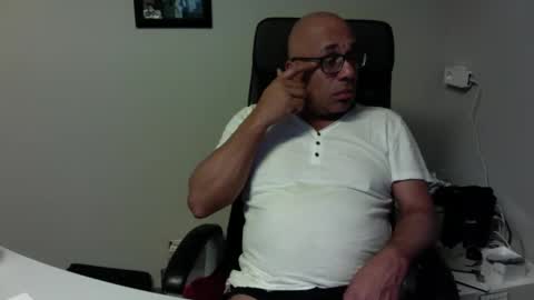 Snapshot of little_buddha chatting on March 3, 2026, 8:15 pm Pure Black Power online show from March 3, 2026, 8:15 pm