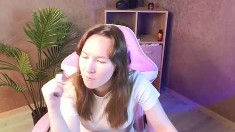 Snapshot of little_doll_meow chatting on April 27, 2026, 1:25 am Alexandra online show from April 27, 2026, 1:25 am