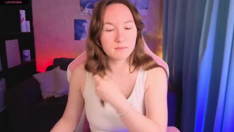 Snapshot of little_doll_meow chatting on May 21, 2026, 1:56 am Alexandra online show from May 21, 2026, 1:56 am