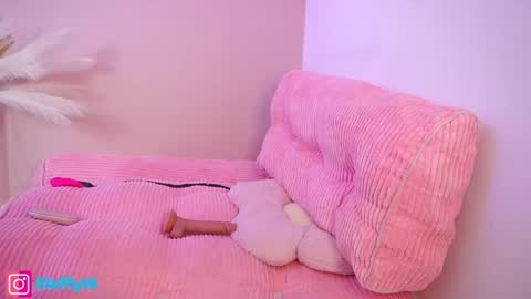 Little Effy online show from December 18, 2024, 5:59 am