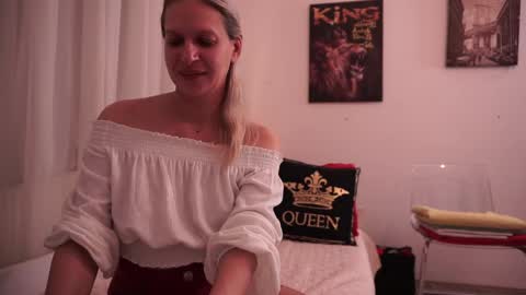 little_heart_andreea online show from January 28, 2025, 10:01 pm