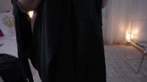 little_heart_andreea online show from December 14, 2025, 9:52 pm