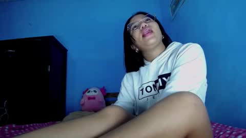 little_onixxx online show from September 28, 2025, 11:26 am