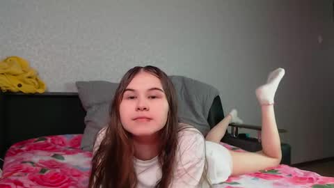 Snapshot of little_owlx chatting on May 23, 2026, 4:22 pm Alice.. online show from May 23, 2026, 4:22 pm