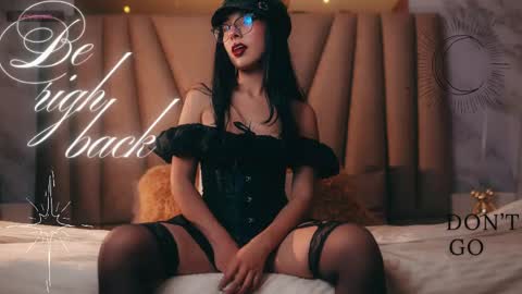 Paulette online show from April 14, 2026, 3:56 am