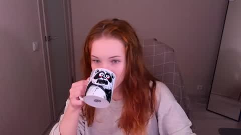 little_pretty_woman online show from January 17, 2026, 2:44 pm