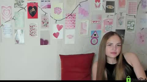 Kriss online show from October 2, 2025, 8:43 am