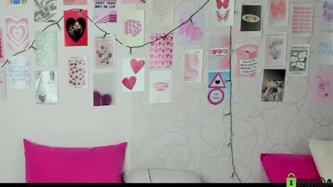 Kriss online show from October 19, 2025, 6:36 am