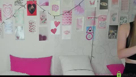 Kriss online show from November 7, 2025, 8:14 am