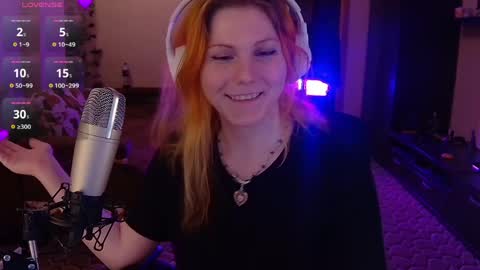 Snapshot of little_witch_sofia chatting on May 6, 2026, 9:09 pm Sofia online show from May 6, 2026, 9:09 pm