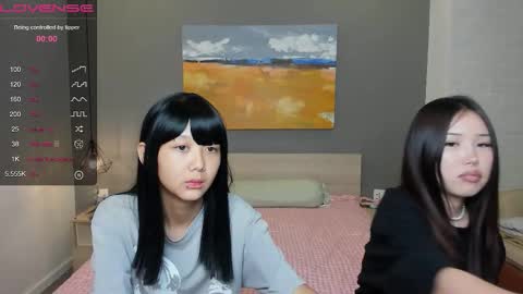 Snapshot of little_yena chatting on September 9, 2025, 10:42 pm Yena and Gabby online show from September 9, 2025, 10:42 pm