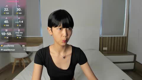 Snapshot of little_yena chatting on September 21, 2025, 7:21 am Yena and Gabby online show from September 21, 2025, 7:21 am