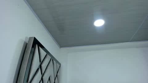 Snapshot of littleabbie chatting on December 5, 2024, 3:37 am Abbie online show from December 5, 2024, 3:37 am