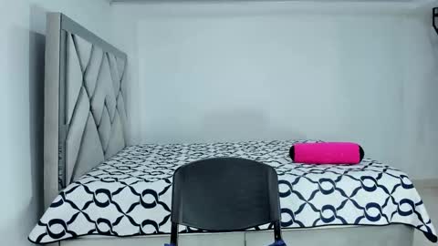 Snapshot of littleabbie chatting on February 12, 2025, 3:40 am Abbie online show from February 12, 2025, 3:40 am