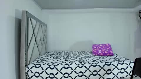 Snapshot of littleabbie chatting on February 27, 2025, 12:32 am Abbie online show from February 27, 2025, 12:32 am