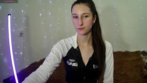 LittleAhWitch online show from March 6, 2025, 10:41 am