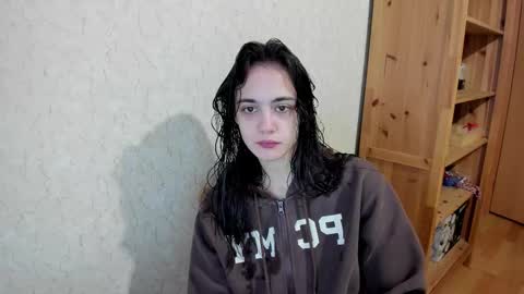 Snapshot of littleashleyy chatting on November 23, 2025, 11:21 am littleashleyy online show from November 23, 2025, 11:21 am