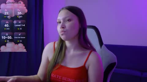 Snapshot of littlebby_di chatting on October 11, 2025, 4:38 pm Di online show from October 11, 2025, 4:38 pm