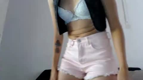 sofia online show from June 11, 2026, 2:48 pm