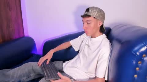 DANNY online show from April 25, 2026, 2:58 pm