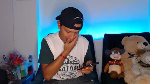 Manu online show from February 9, 2026, 2:48 am