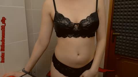 LittleDream20 online show from January 2, 2025, 4:30 am