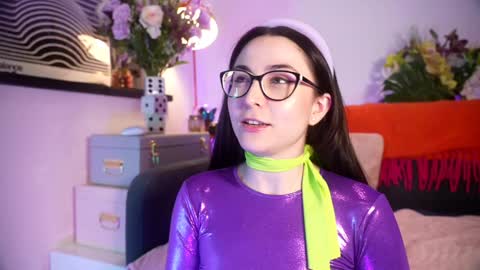 Emily Hill online show from October 6, 2025, 8:28 pm