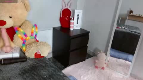 your little bunny  online show from September 9, 2025, 11:54 am