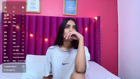 Emily  online show from January 28, 2025, 2:53 am