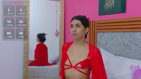 Snapshot of littlee_emilyy_ chatting on April 11, 2026, 1:04 pm Emily online show from April 11, 2026, 1:04 pm