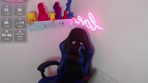 Angel  online show from December 1, 2025, 8:58 pm