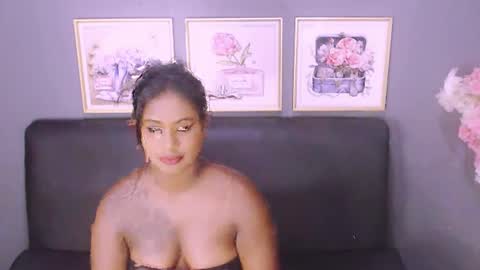 littleindianmilf online show from January 28, 2025, 2:42 pm
