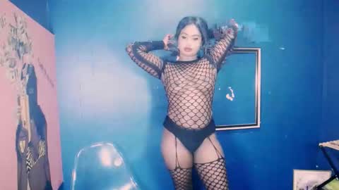 littleindianmilf online show from May 18, 2026, 5:24 am