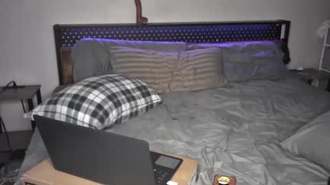 Snapshot of littlejessielov chatting on January 2, 2025, 12:13 am Jessie online show from January 2, 2025, 12:13 am