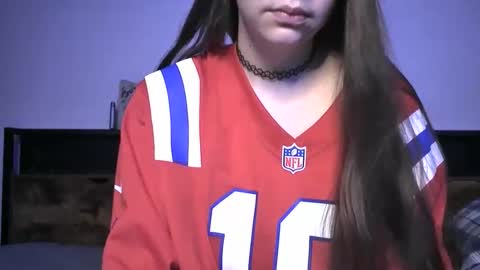 Snapshot of littlejessielov chatting on December 22, 2025, 7:27 am Jessie online show from December 22, 2025, 7:27 am