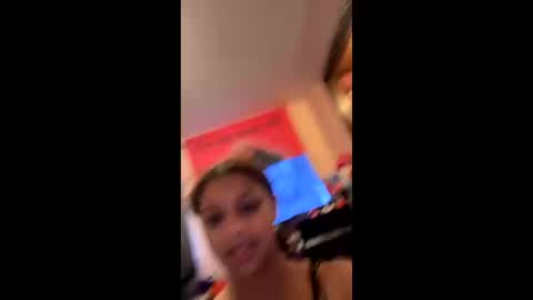 Urcardeclined online show from November 7, 2025, 4:18 pm