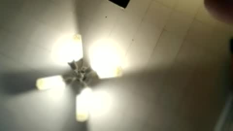 Snapshot of littlelonelylenny chatting on March 6, 2026, 9:17 am littlelonelylenny online show from March 6, 2026, 9:17 am