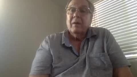 Snapshot of littlemaff chatting on June 27, 2026, 5:51 pm Maff online show from June 27, 2026, 5:51 pm